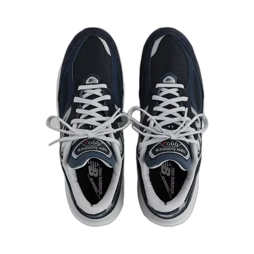 990V6 Sneakers