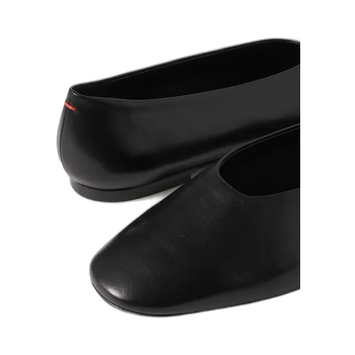 Aeyde Kirsten Round Toe Flats