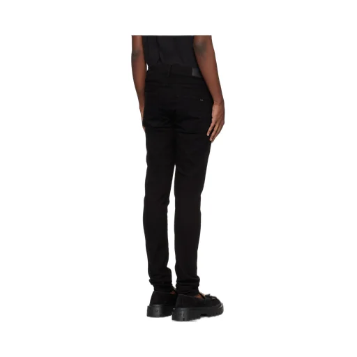 Belt-Loop Jeans