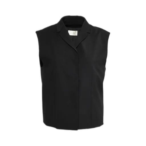 Sleeveless Vest
