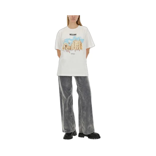 Short-Sleeved T-Shirt