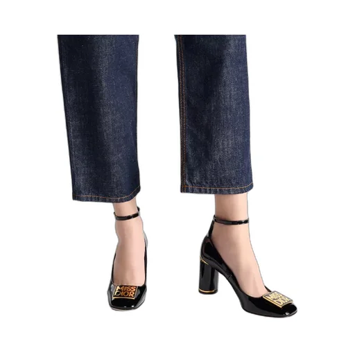 Miss Dior Graffiti Pump