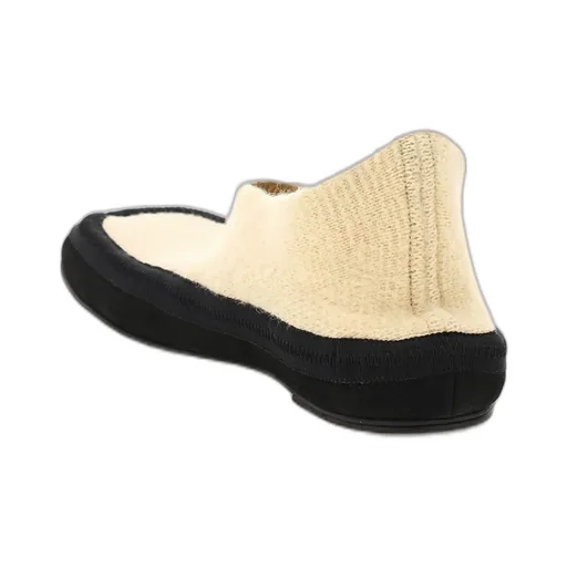 Round-Toe Flat Shoes