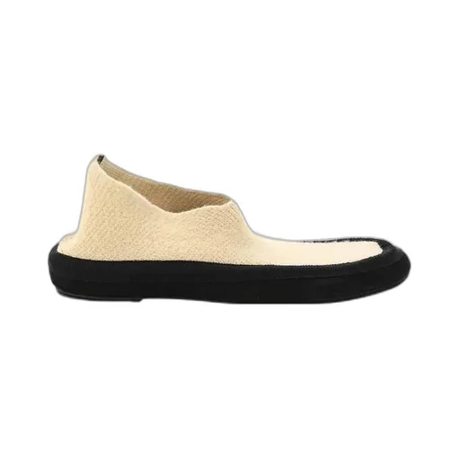 Round-Toe Flat Shoes
