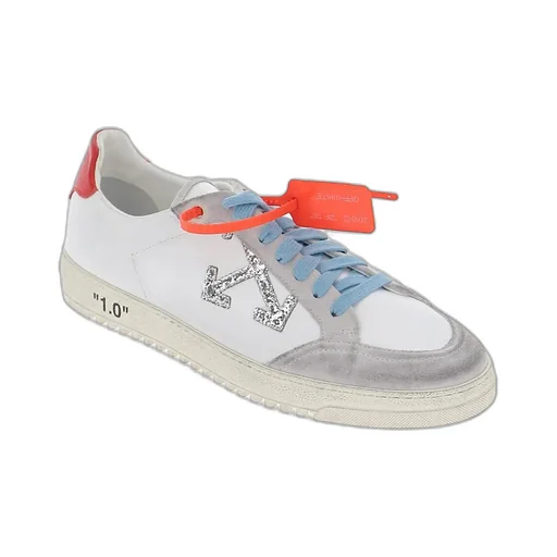 Low-Cut Casual Sneakers