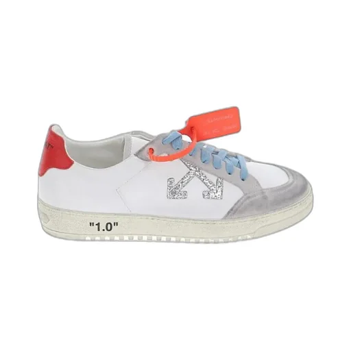 Low-Cut Casual Sneakers