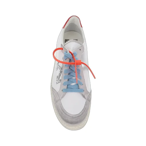 Low-Cut Casual Sneakers