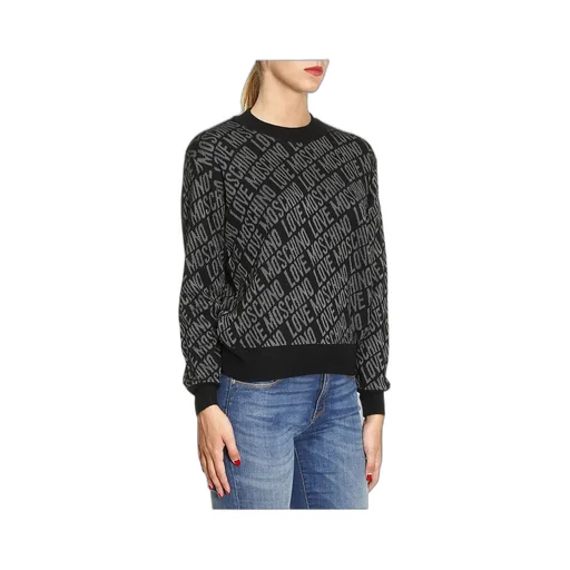 Round-Neck Sweater