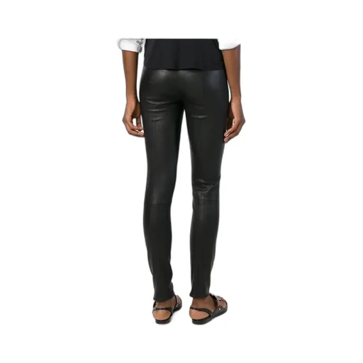 Tight-Fitting High-Waist Pants
