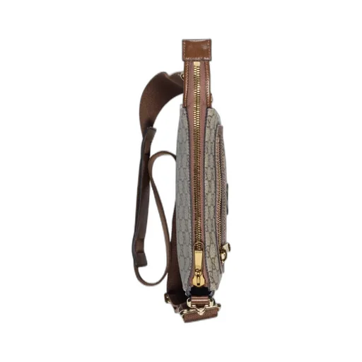 Gucci Gg Supreme Zipped Messenger Bag