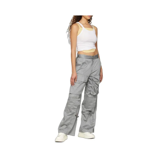 Low-Cut Casual Sneakers