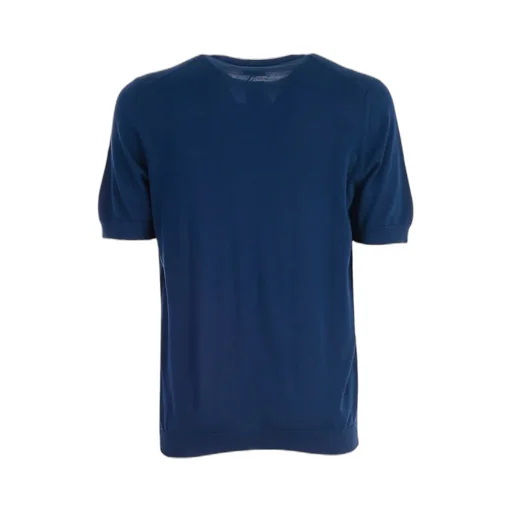 Basic T-Shirt