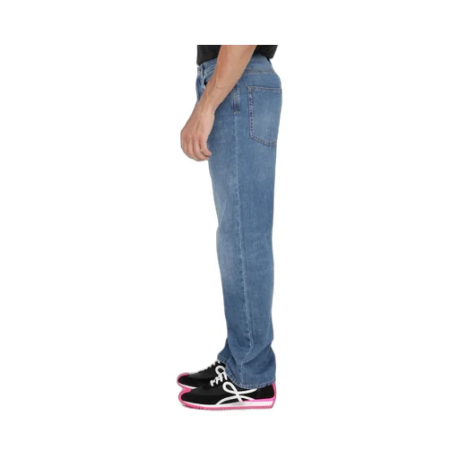 Jeans In Washed Denim