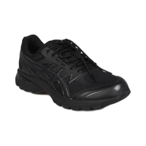 Lace-Up Low-Cut Sneakers