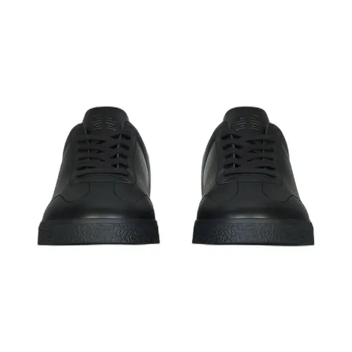 Givenchy Logo Debossed Town Sneakers