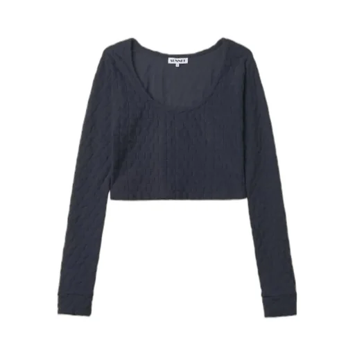 Round Collar Logo Sweater