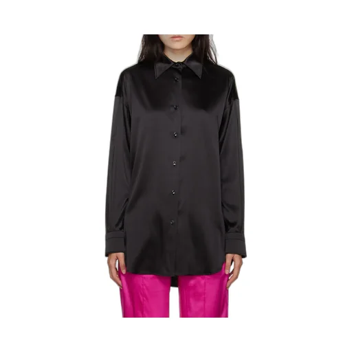 Pointed-Collar Button-Up Shirt