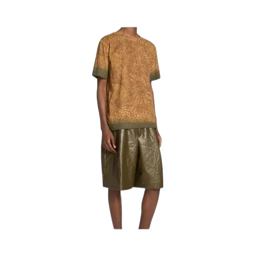 Short-Sleeved T-Shirt
