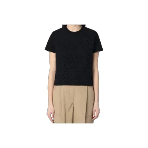 Short-Sleeved T-Shirt