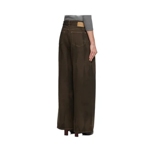 Wide-Leg Jeans
