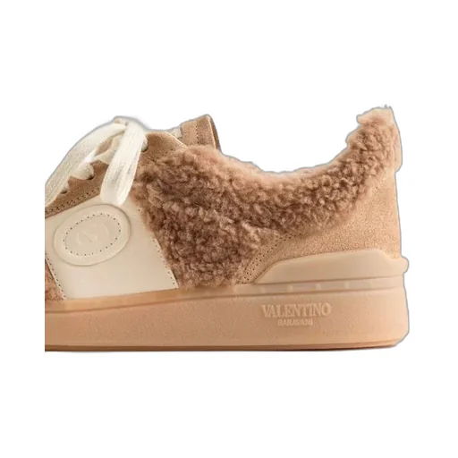 Upvillage Leather Sneakers
