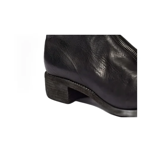 Round Toe Boots