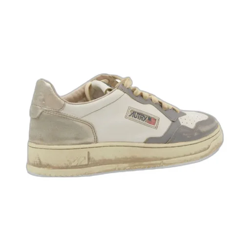 Medallist Lace-Up Leather Sneakers