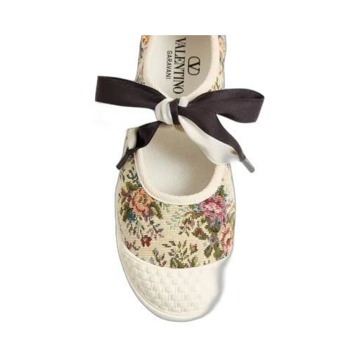 Bay By Bay Ballerina Sneakers In Papier Floral Jacquard Fabric