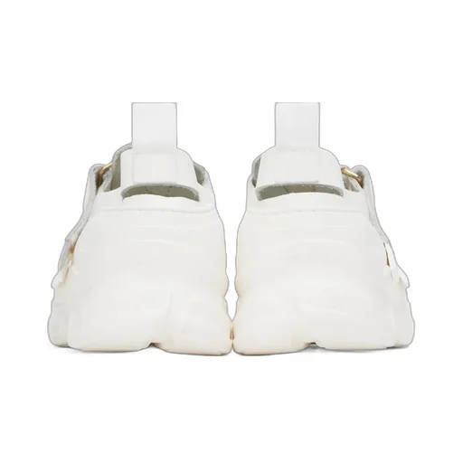 Catch Stomper Sneakers
