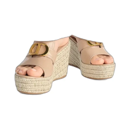30 Montaigne Wedge Slide