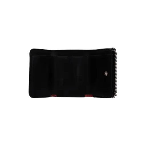 Wallet With Chain