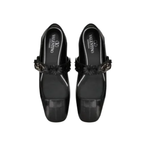 Valentino Garavani Floral-Appliqué Buckle-Fastened Ballerinas