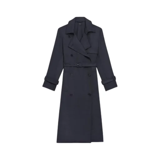 Long-Sleeved Windbreaker