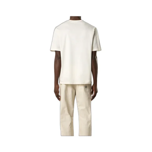 Short-Sleeved T-Shirt
