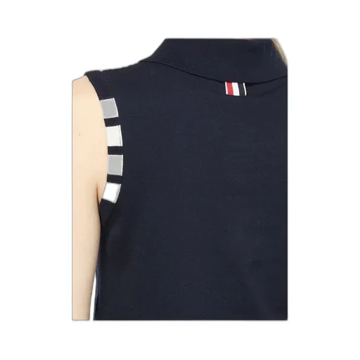 Button-Down Sleeveless Shirt