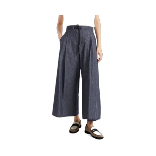 Wide-Leg Jeans