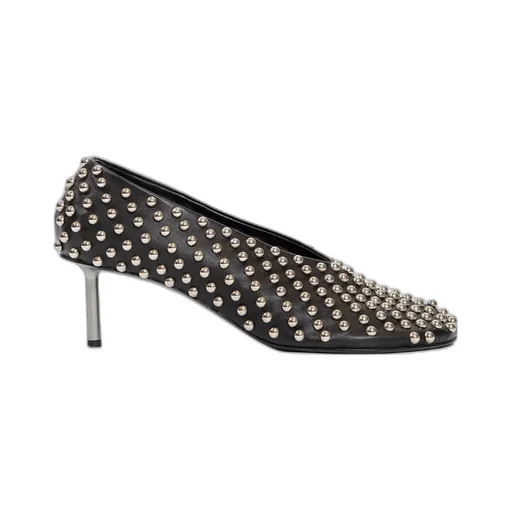 50Mm Studed Pumps