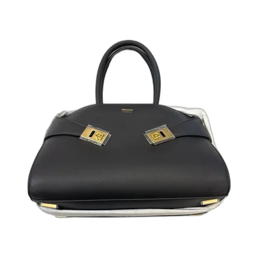 Hug Shoulder Bag