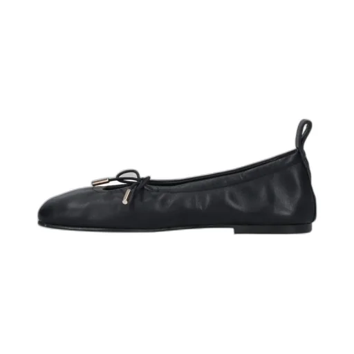 Rosalind Ballet Shoes