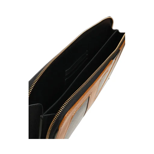 Valentino Logo Patch Zip-Up Wallet