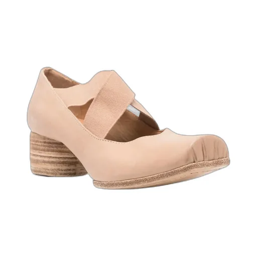 High-Heeled Ballet Shoes