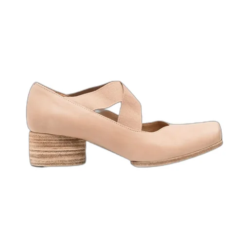 High-Heeled Ballet Shoes