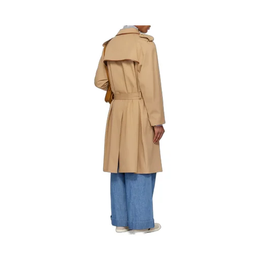 Long-Sleeved Windbreaker
