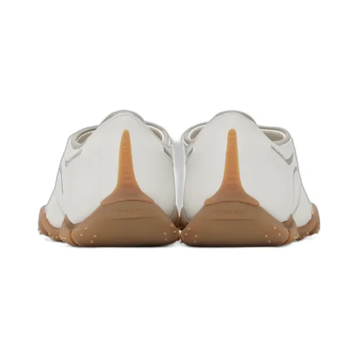 Dao Sneakers