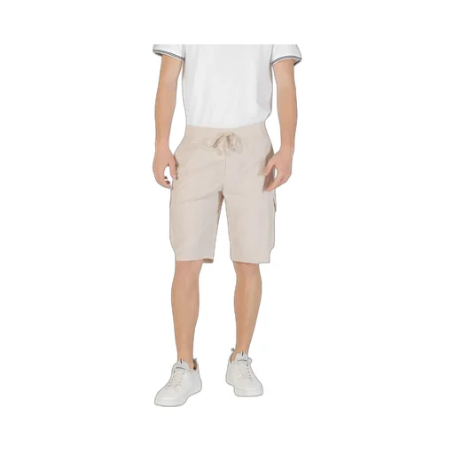Logo-Patch Shorts