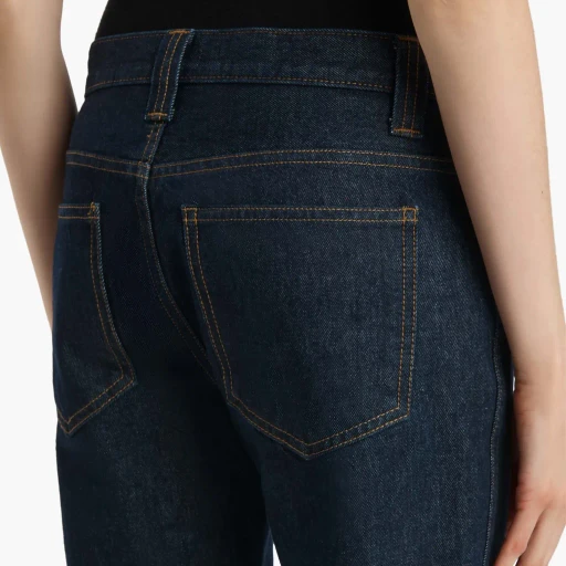 Straight Jeans
