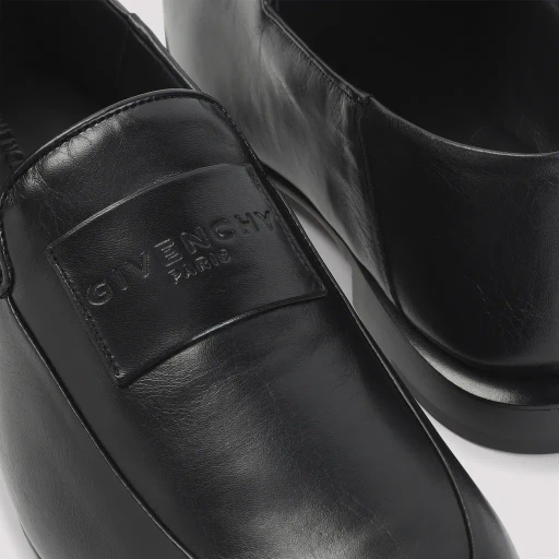 Givenchy Logo Label Loafers