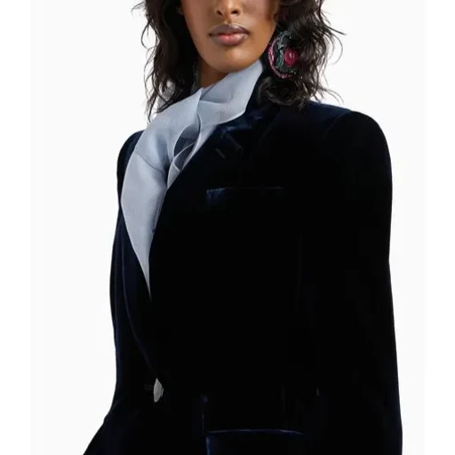 Giorgio Armani Tailored Velvet Blazer
