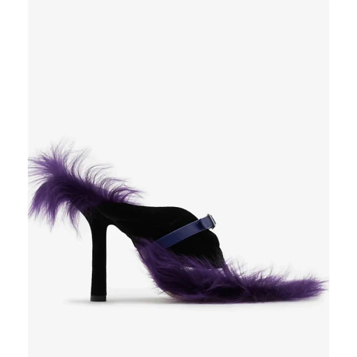 Step Post Leather Sandals
