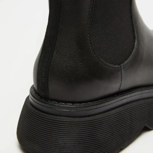 Thick-Soled Short Boots
